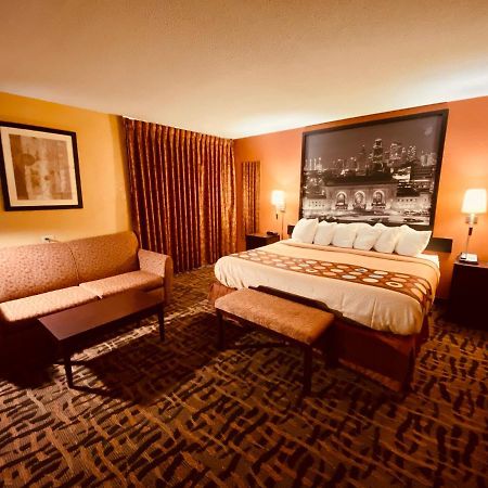 Hotel Super 8 By Wyndham Lawrence Ku Esterno foto